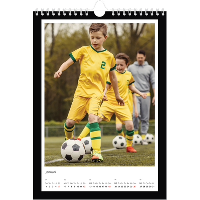 Fotokalender A4 Enkel (20 x 30 cm) — Svart bakgrund [Januari]