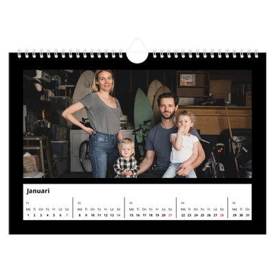 Fotokalender A4 Enkel — Svart ram [Januari]